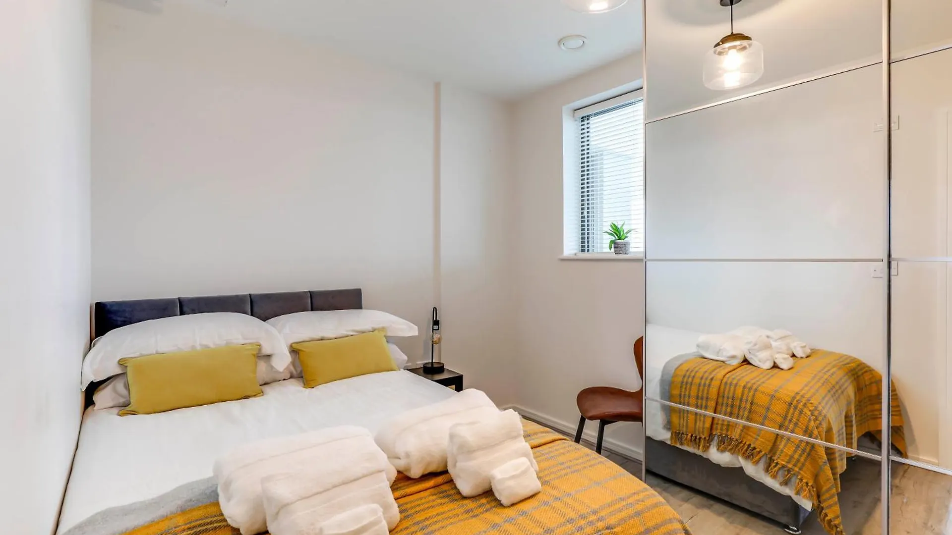 The Quarters - Pioneer Apartment London United Kingdom